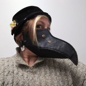 Meet your Posher, Debra Ann